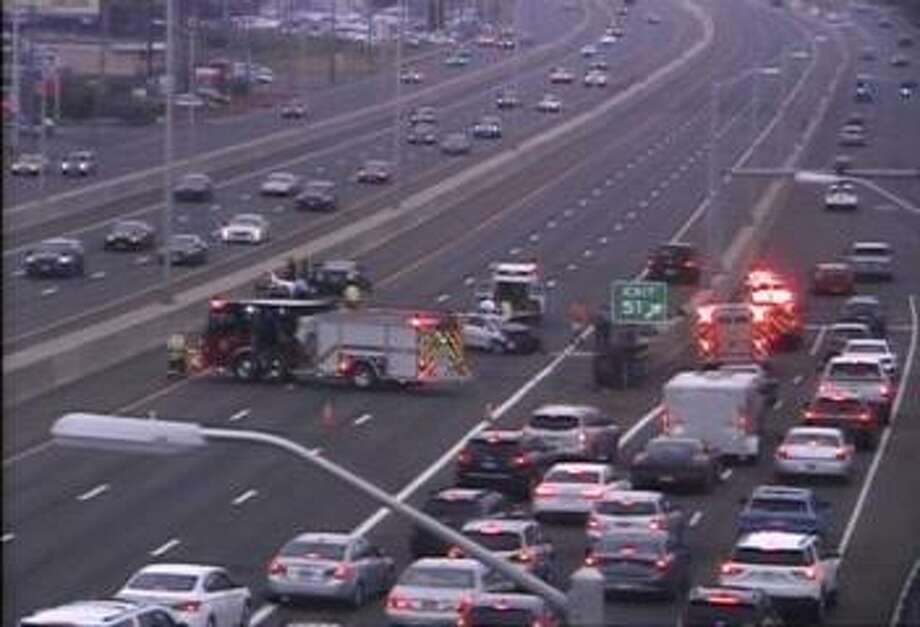 Crash Closes Part Of 95 In East Haven Connecticut Post 9006