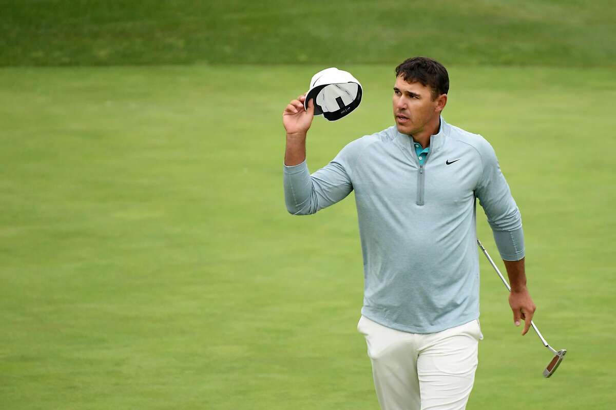 PEBBLE BEACH, CALIFORNIA - JUNE 16: Brooks Koepka of the United States acknowledges the crowd on the 18th green during the final round of the 2019 U.S. Open at Pebble Beach Golf Links on June 16, 2019 in Pebble Beach, California. (Photo by Harry How/Getty Images)