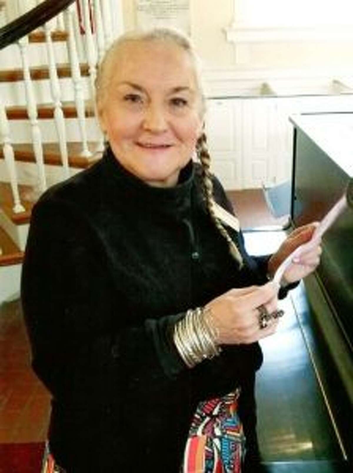 Sharron McCleery Lavatori