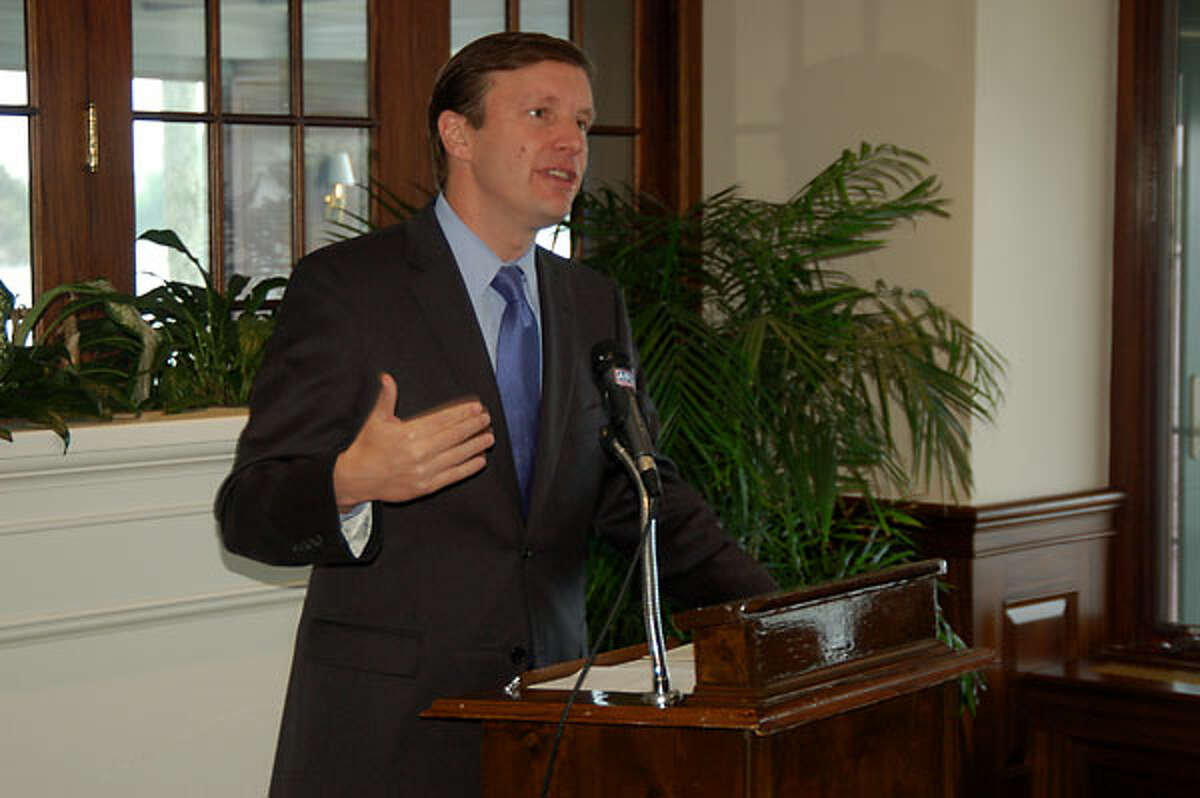 Sen. Chris Murphy.