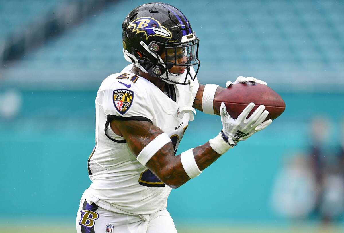 PHOTOS: Top 25 - Miami Dolphins at Baltimore Ravens