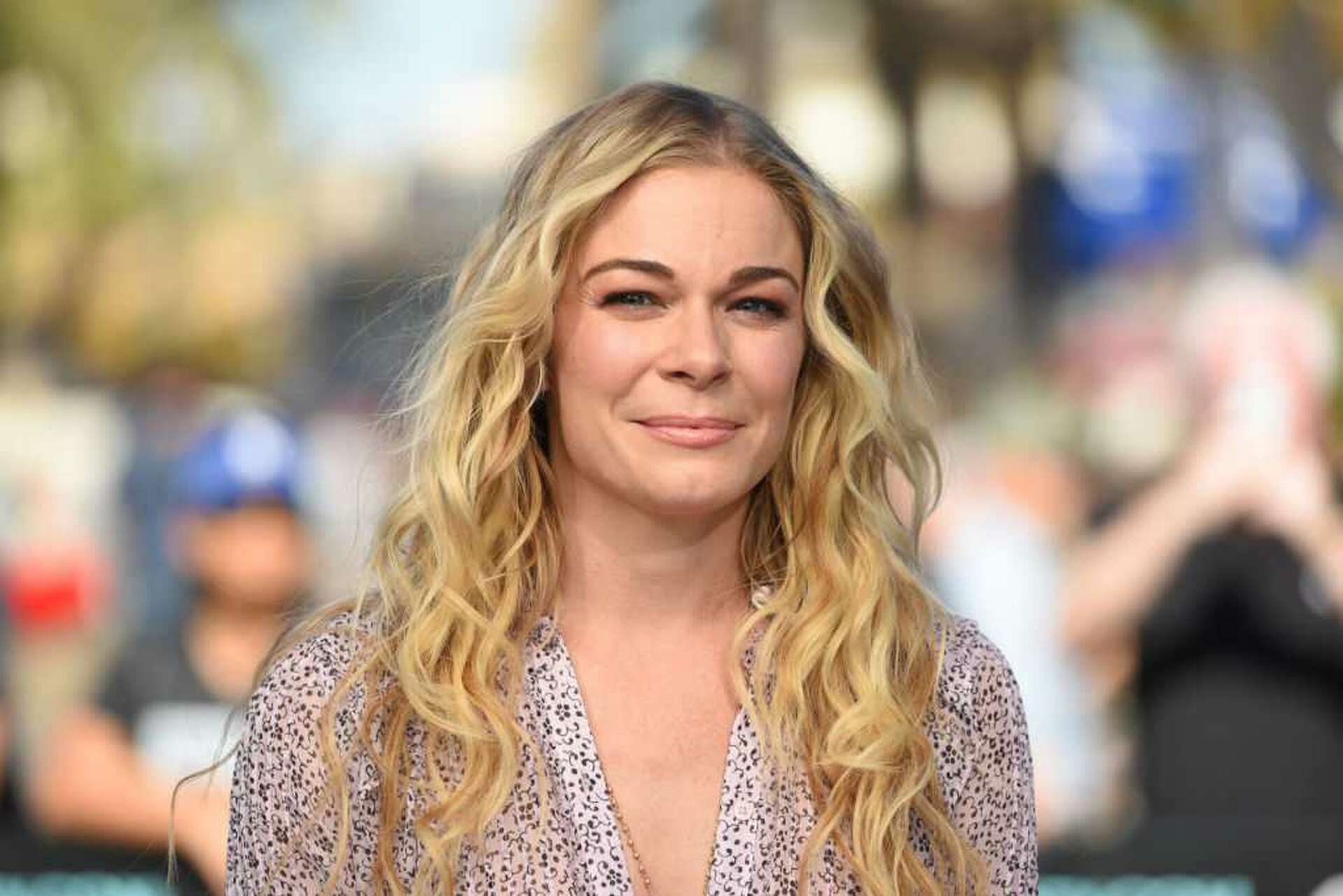 LeAnn Rimes' new tattoo causing controversy with fans, image size:1920x1281
