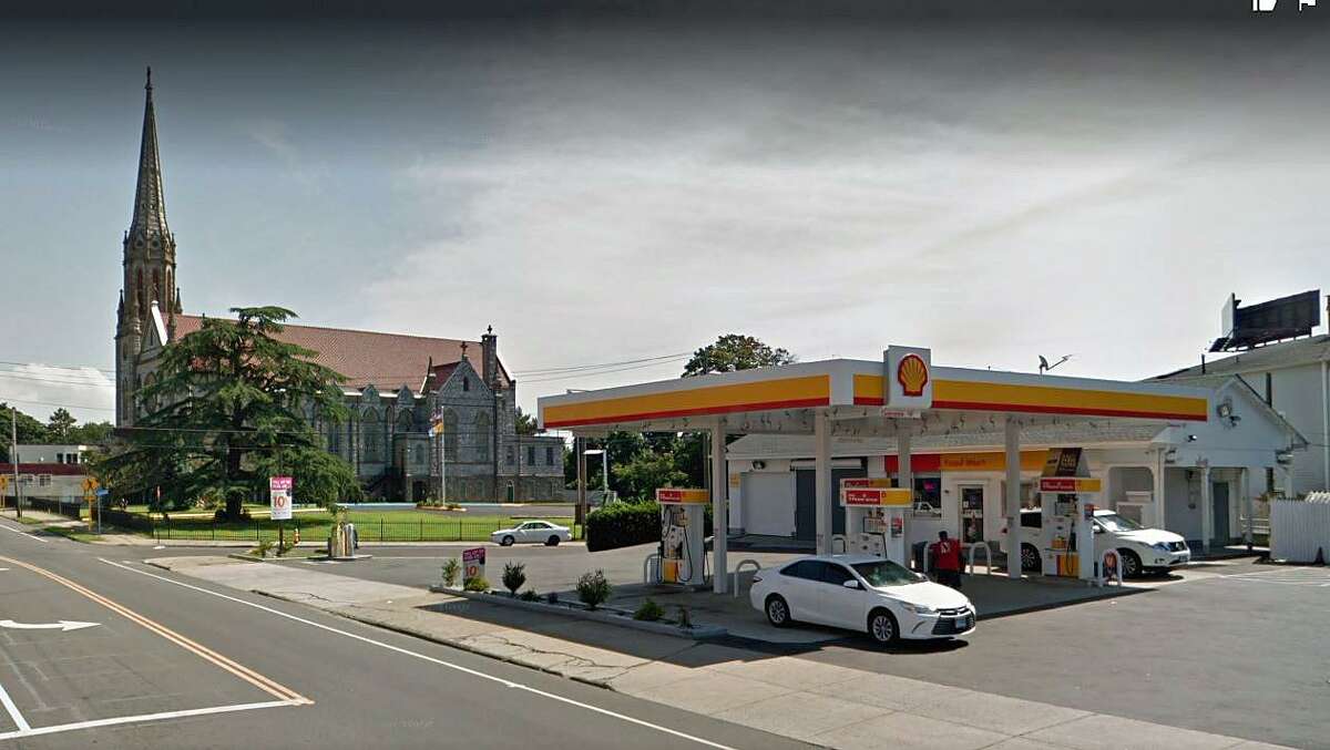 Bridgeport store faces 2,282 fine in eliquid sale to minor