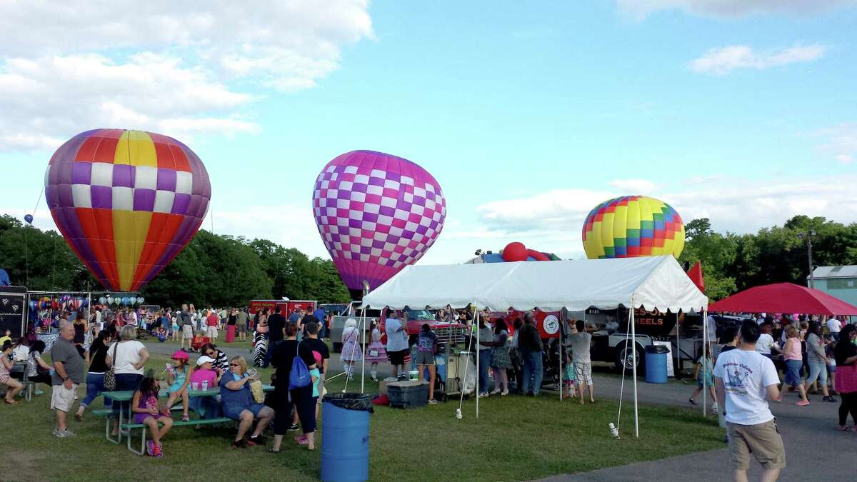 Wind is the master at Saratoga Balloon & BBQ Festival