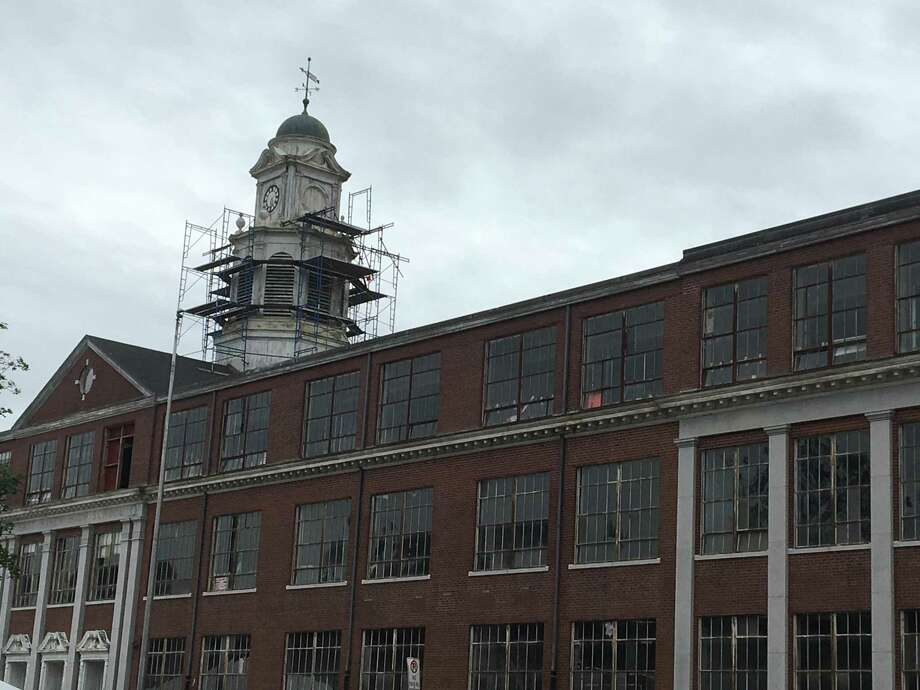 Investigation of rat concerns stalls East Havenโs conversion of school Investigation of rat concerns stalls East Havenโs conversion of school