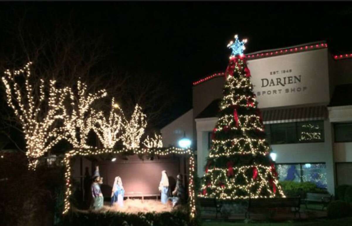 Darien Sport Shop's 40th annual tree lighting this year is cosponsored by Parks & Rec.