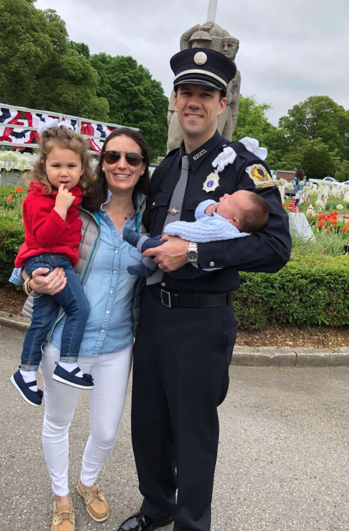Cameron Law with wife Lissy, Daughter Abbie (3), and son Charlie (3 months)