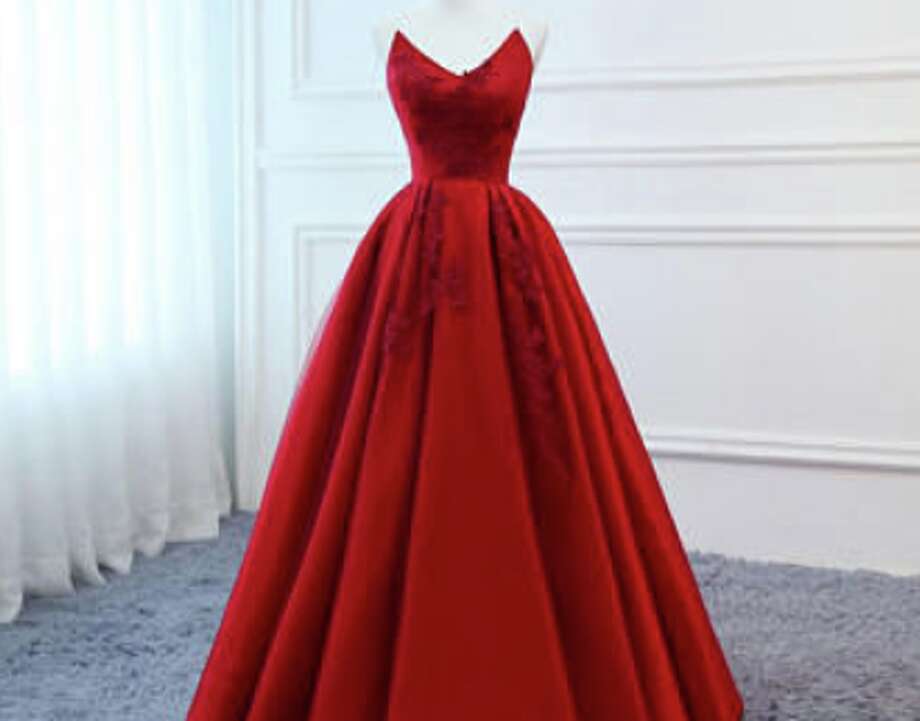 places to shop for prom dresses near me