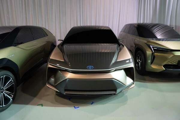 Toyota pledges to go all-electric or hybrid by 2025 - ExpressNews.com