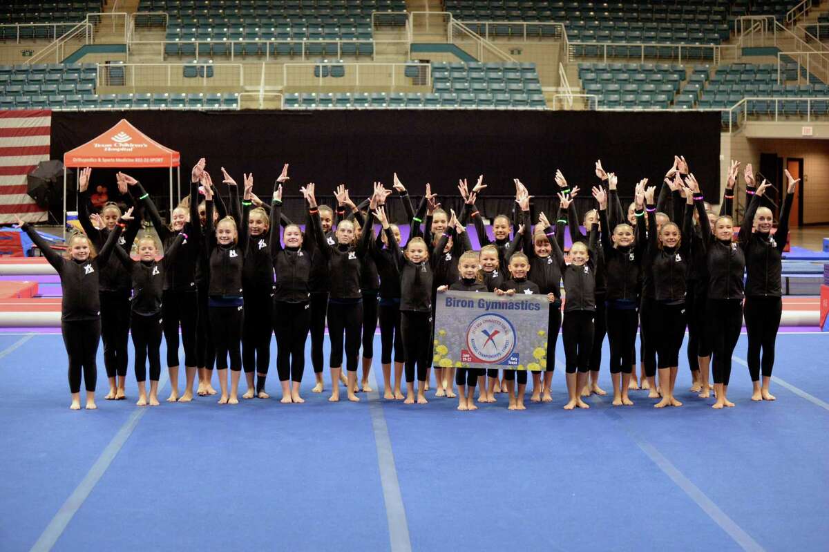 Showcase, local gymnasts shine at Gymnastics For All National Championships