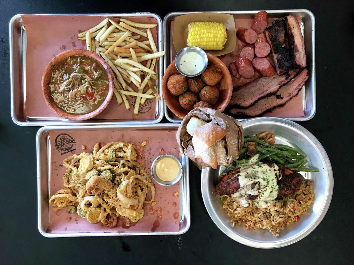 Review 225 Urban Smoke blends barbecue and Cajun well in Northeast San
