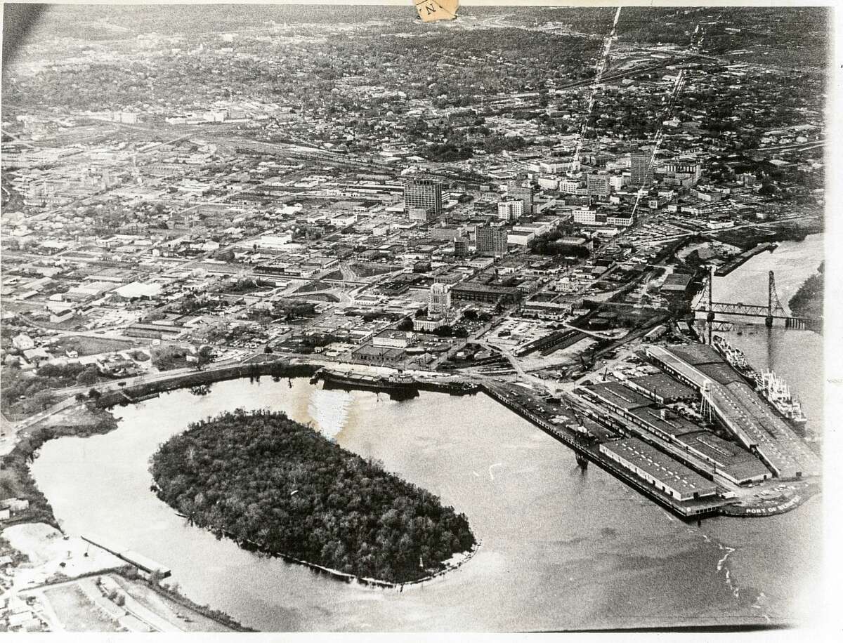 Old photos capture the city of Beaumont nearly 100 years ago