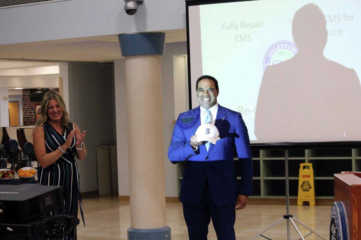 Stafford Thomas Jr. named new Staples principal