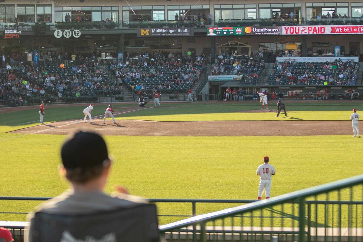 A sellout crowd of 6,064 fans was on hand for Thursday's game at Dow Diamond between the Great Lakes Loons and Fort Wayne TinCaps.