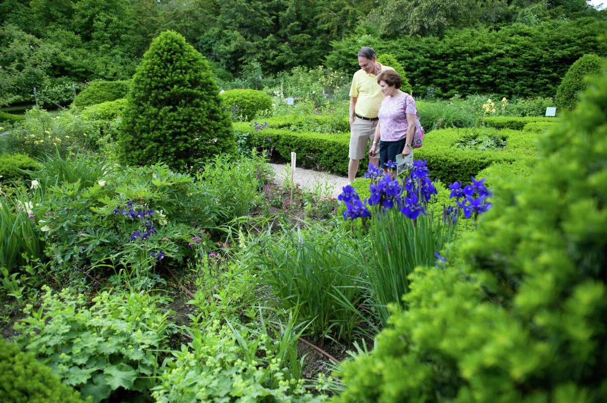 Litchfield County gardens part of Sunday’s Connecticut Historic Gardens Day