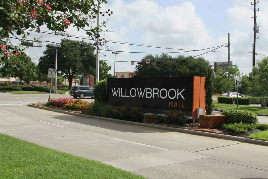 Willowbrook Is Hub For Vehicle Burglaries Says Local Law Willowbrook Is Hub For Vehicle Burglaries Says Local Law