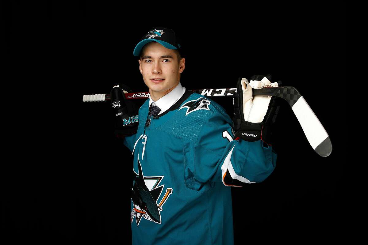 Sharks draft 5 for future, keep one eye on the past