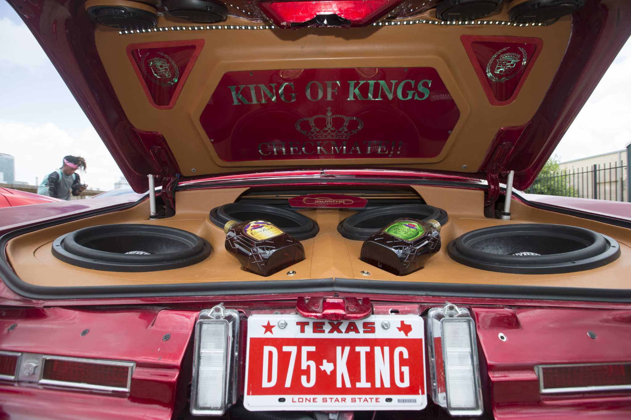 Slabs' and 'Swangas': the Custom Cars Built on Houston Hip-Hop