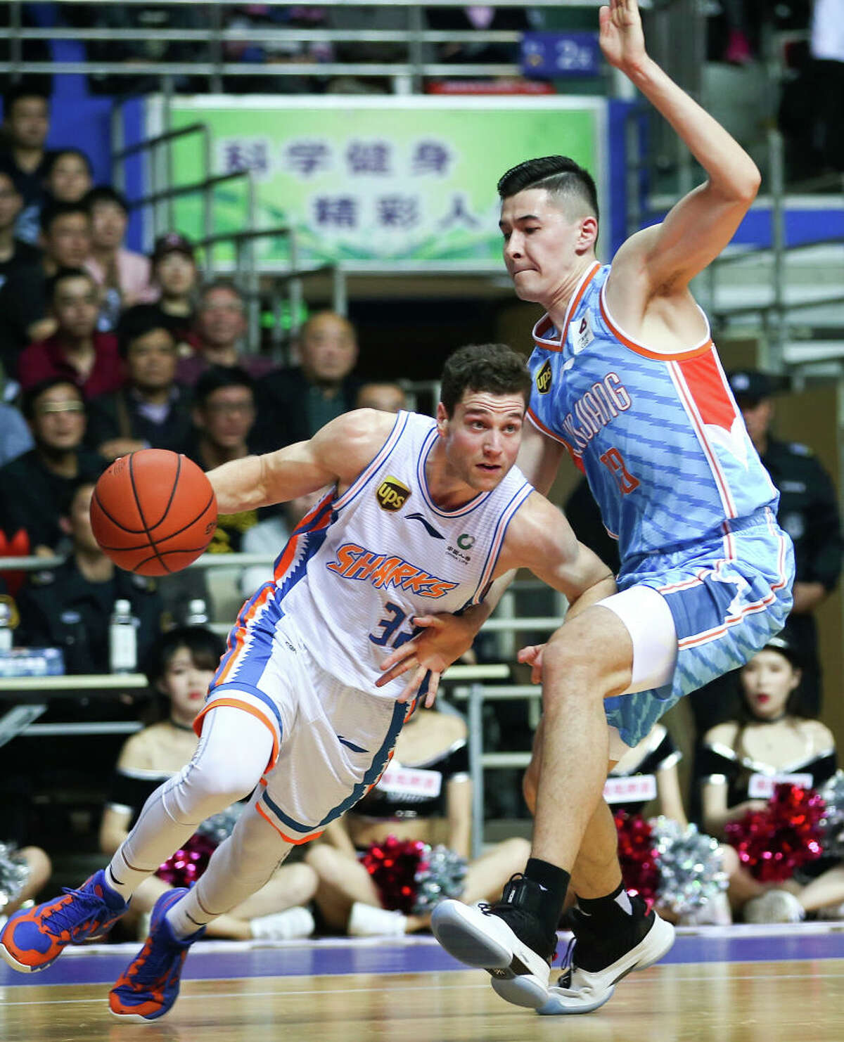 Former BYU star Jimmer Fredette scores career-high 75 points in China