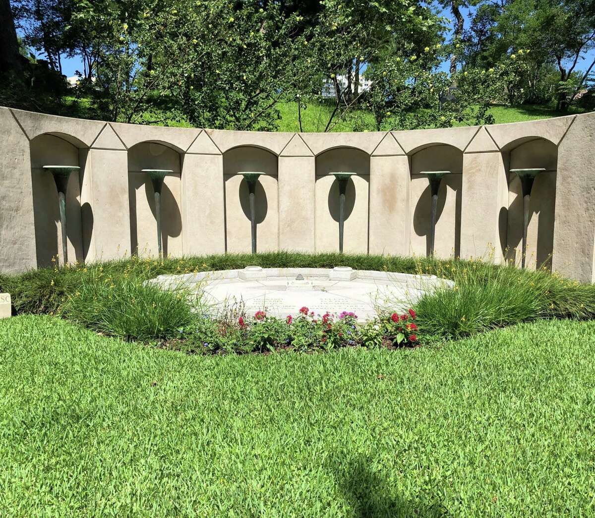 The grave site of Howard Hughes and his parents at Glenwood Cemetery.