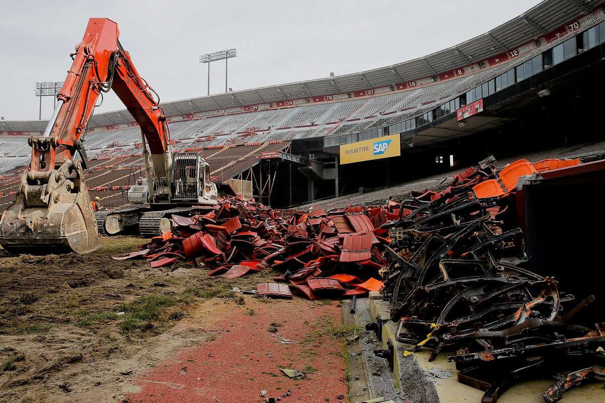 Huge Candlestick project going ahead as cleanup scandal keeps Hunters