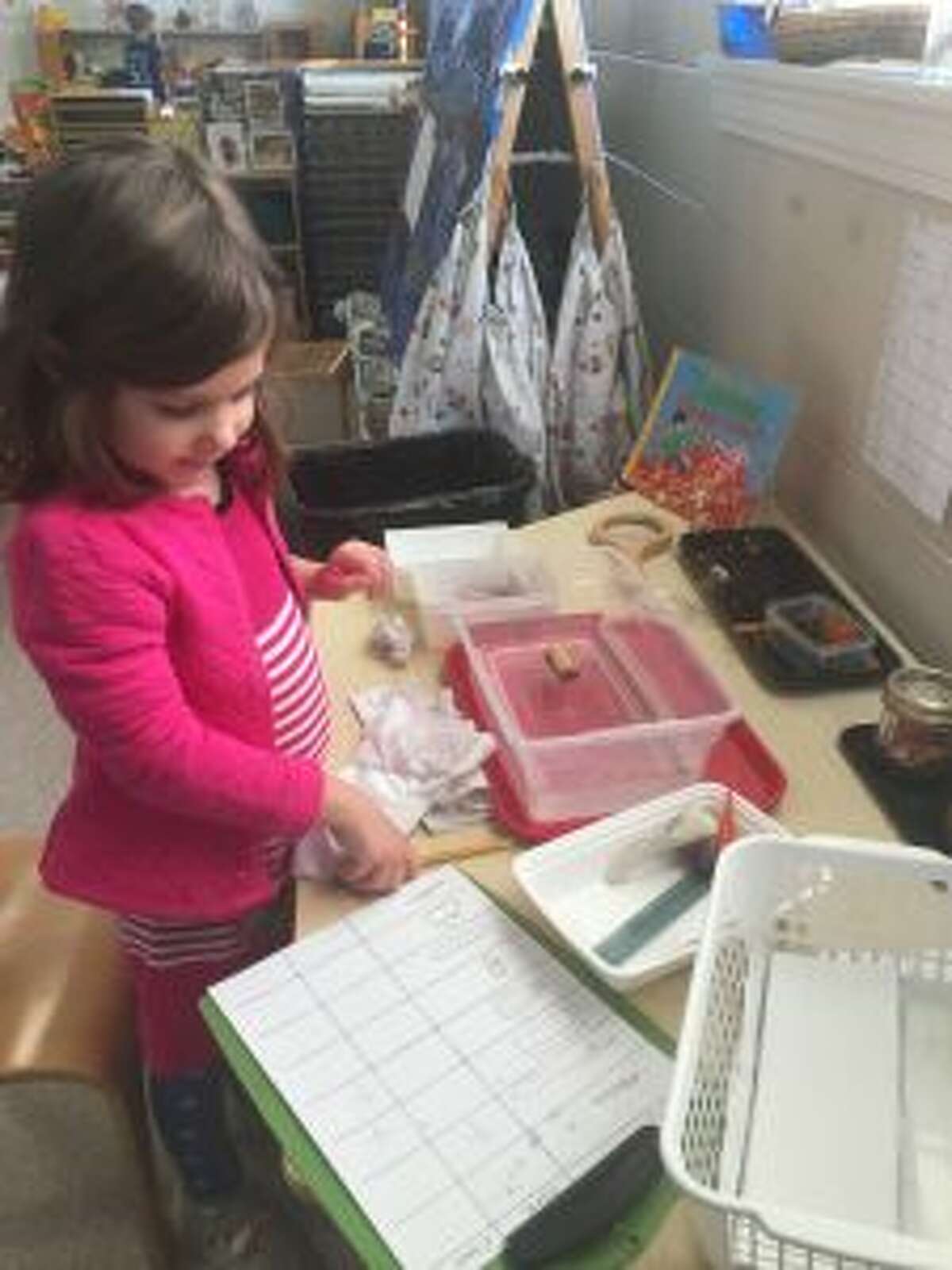 New Canaan: A preschooler plays with STEAM.