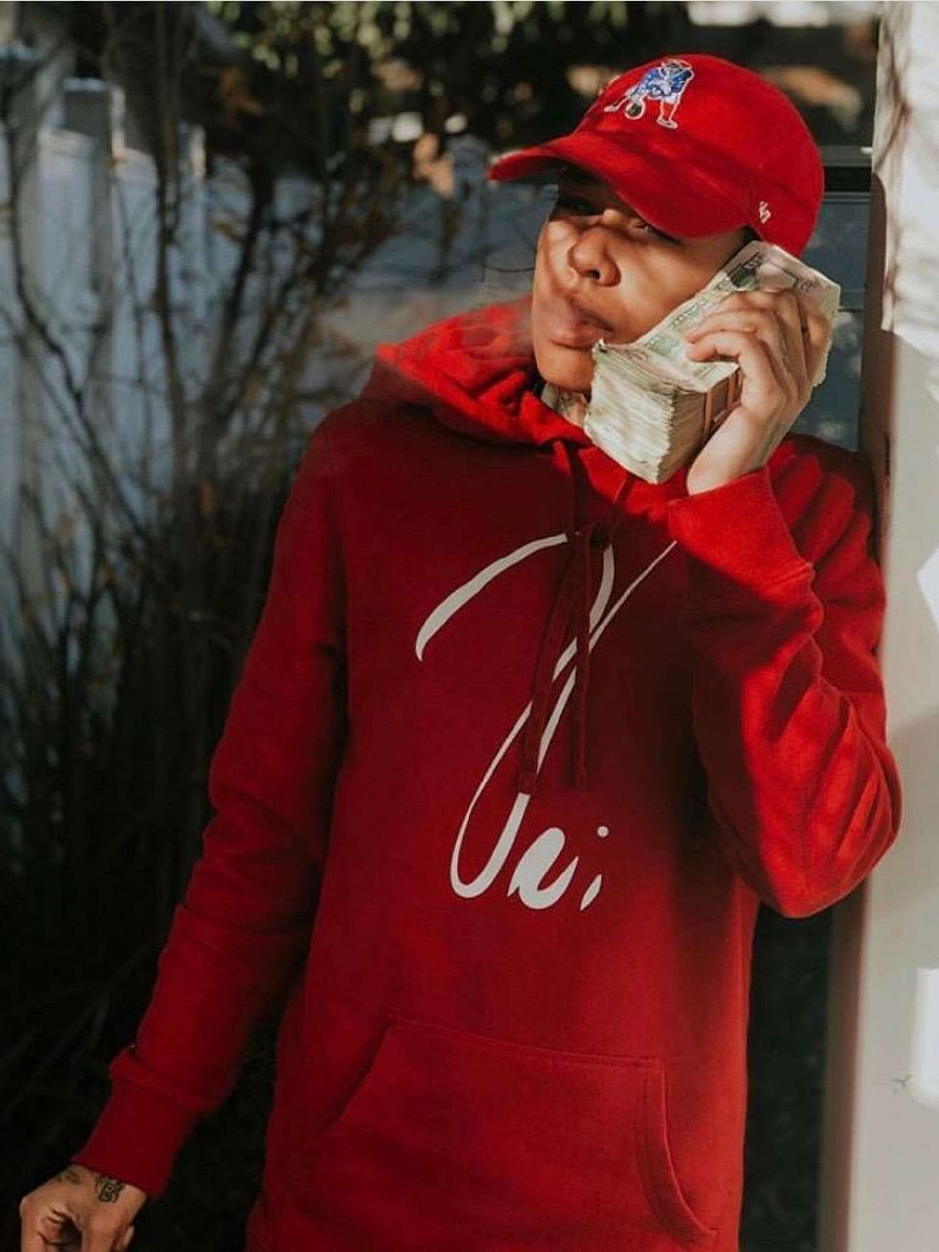 Houston rapper OMB Bloodbath dishes out beats and bread at Everybody ...