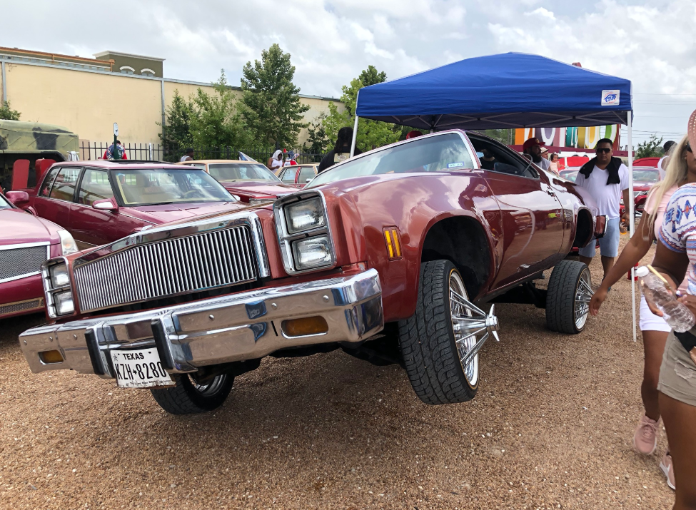 Slabs, Donks, and Swangas: An African-American Car Club Seeks a Home in a  Changing Austin – Texas Monthly