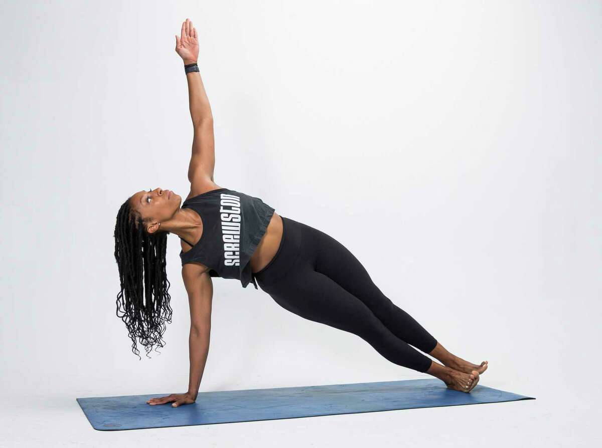 #ReNewYogaChallenge Day 13: Side Plank