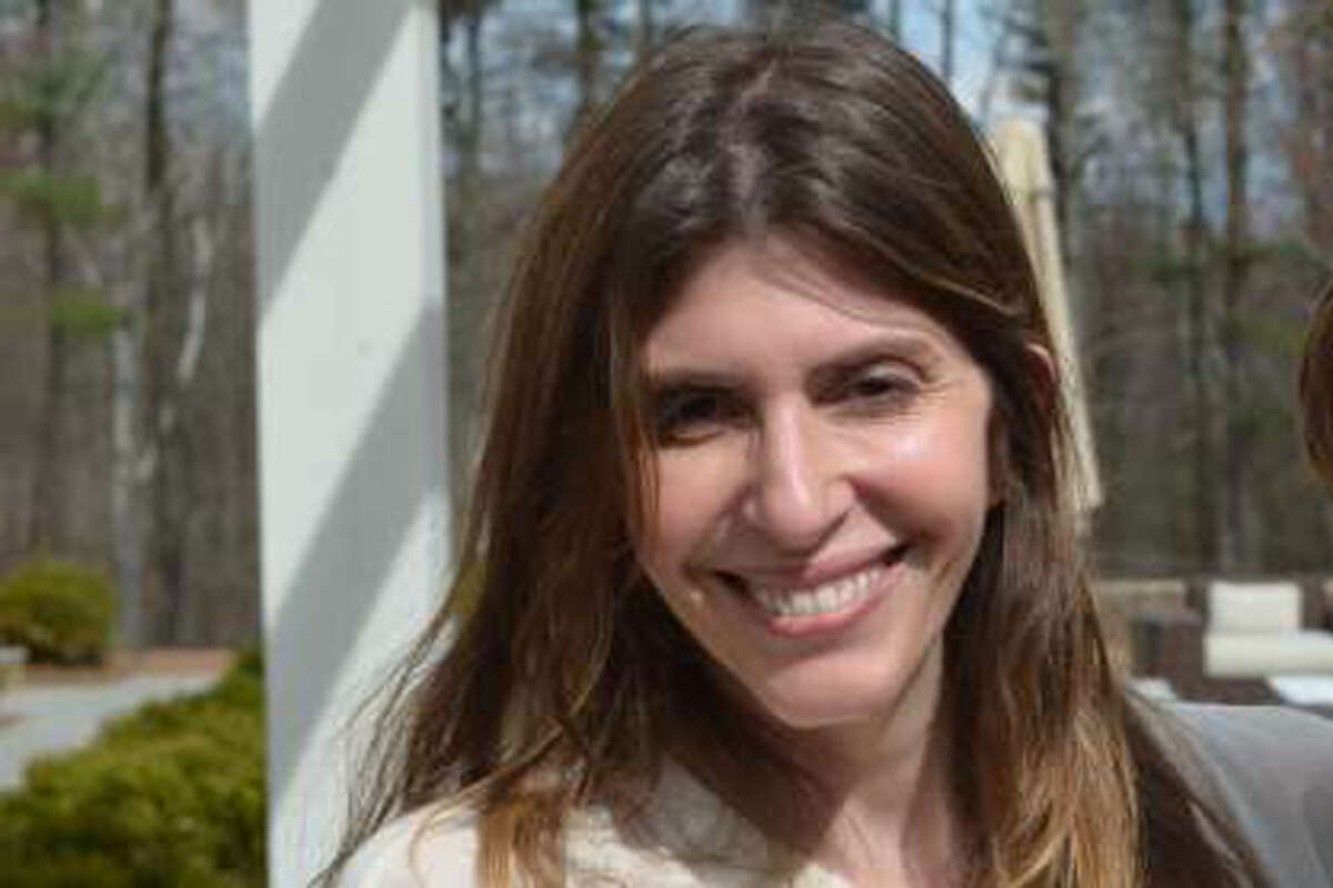 Missing New Canaan Woman Jennifer Dulos Search Enters 17th Day Investigators Back At Trash Plant