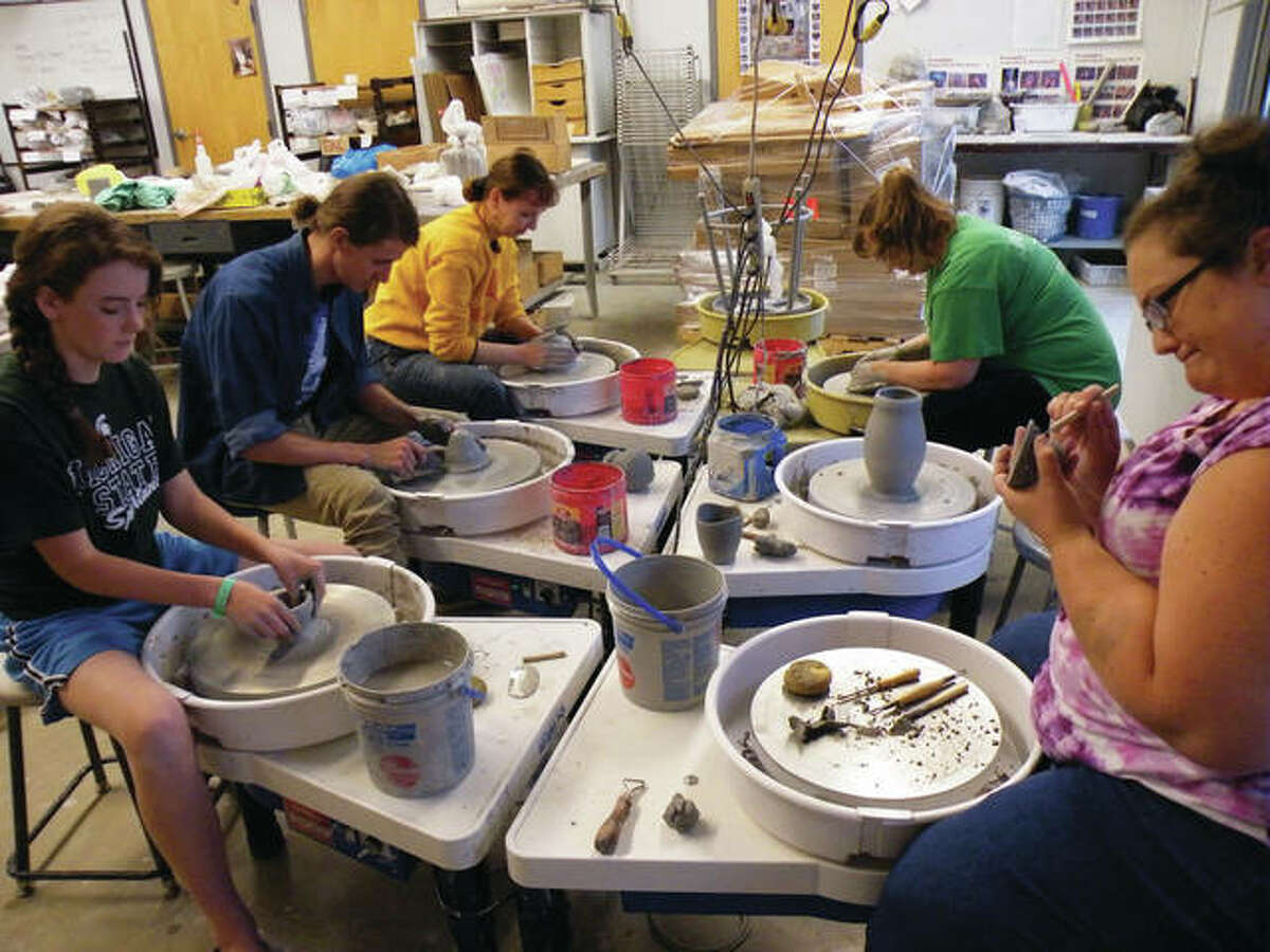 Art Studio 6th-12th: Ceramics — Edwardsville Arts Center