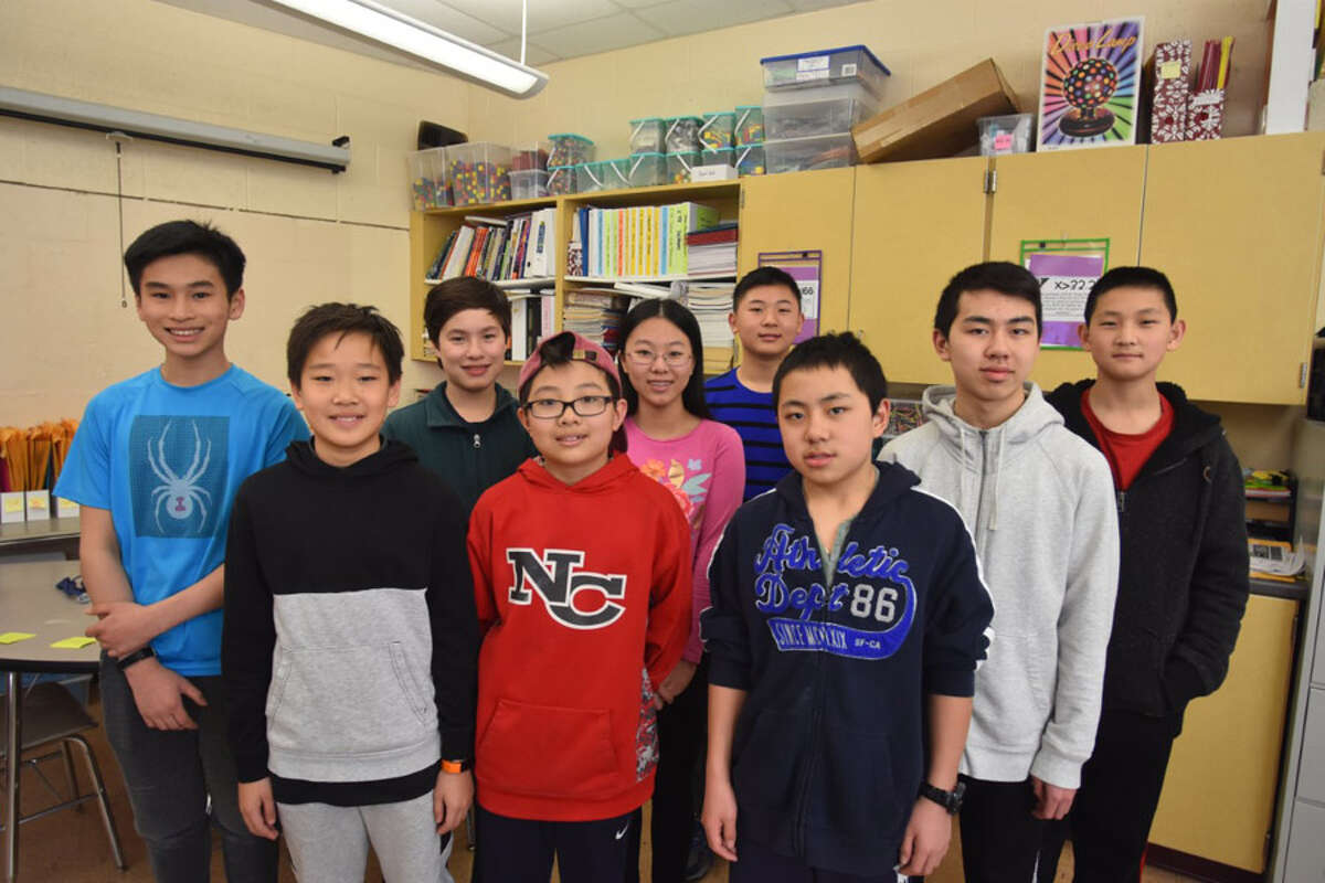 Saxe Middle School students advance to MATHCOUNTS state competition