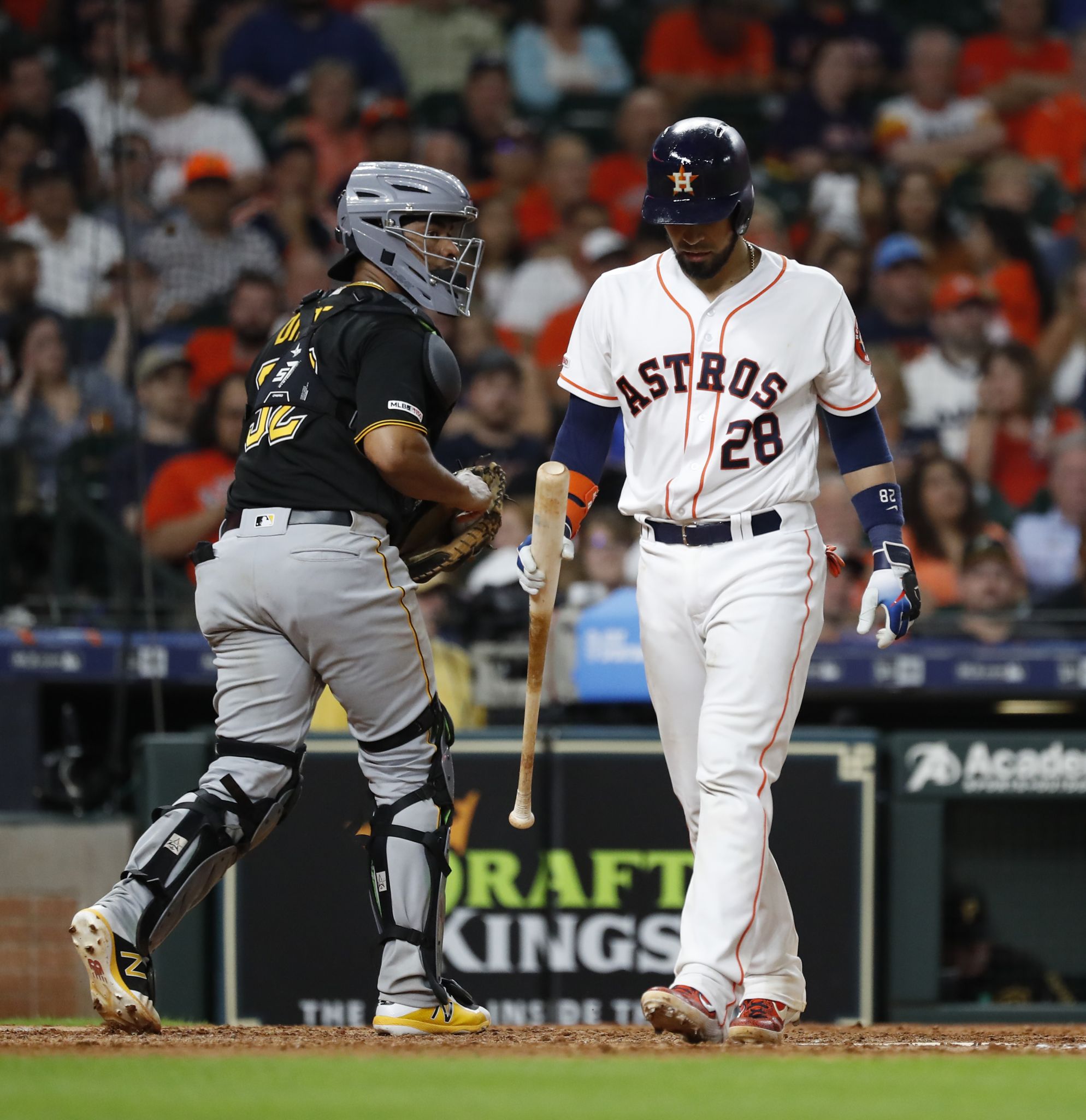 Gurriel, Cole help Astros to 5-1 win over Pirates