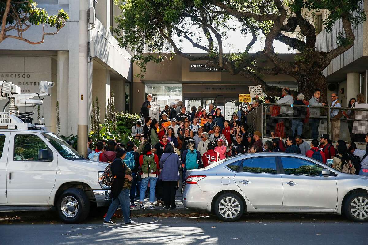 San Francisco school board votes to destroy controversial Washington