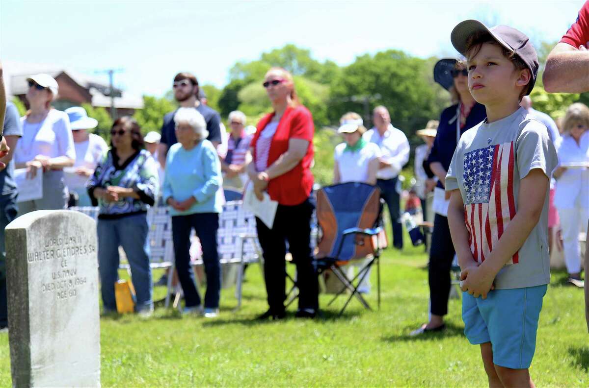 PHOTOS Darien honors Memorial Day with parade, ceremony