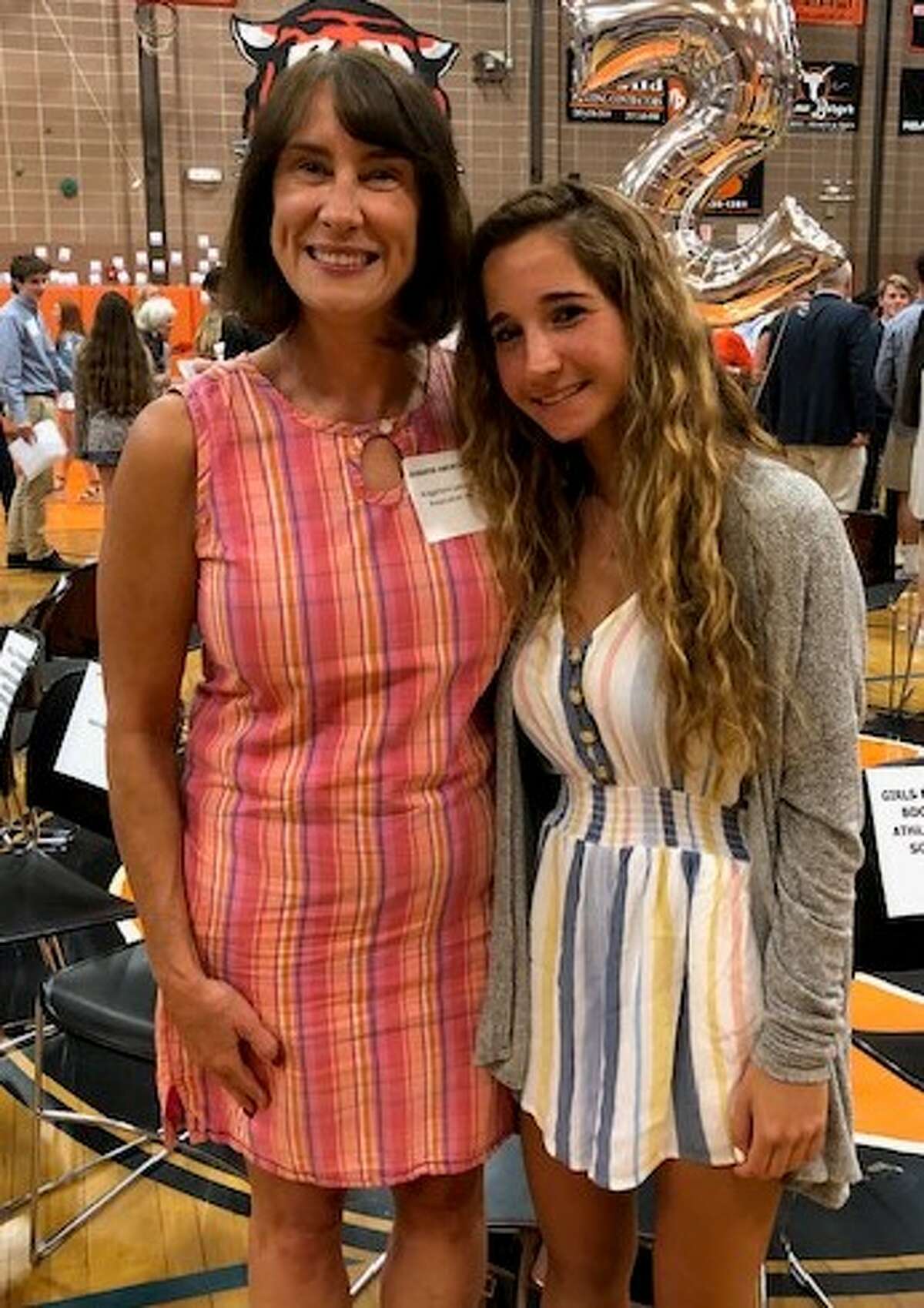At the Ridgefield High School Class of 2019 senior scholarship ceremony on June 4, Alyssa Maiolo received the inaugural Ridgefield Ladies Golf Association award. Alyssa, a member of the RHS golf team will be attending Loyola University in the fall. She posed with RLGA member Jennifer Abercrombie for a photo at the ceremony.