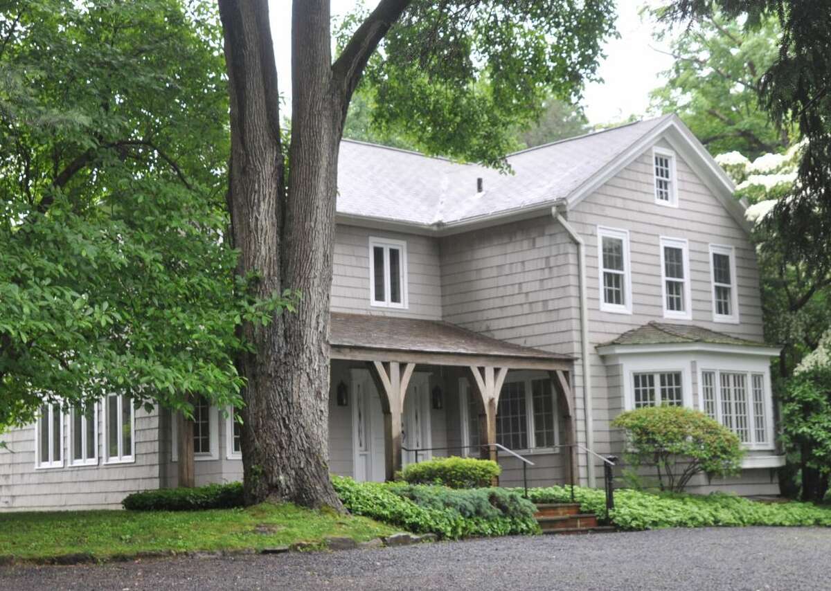 The old farmhouse on the Montanari property at 99 Barry Avenue would be preserved on a two-acre lot, while four new houses are built on lots of one-acre each under a 10-acre subdivision going to public hearing June 25.
