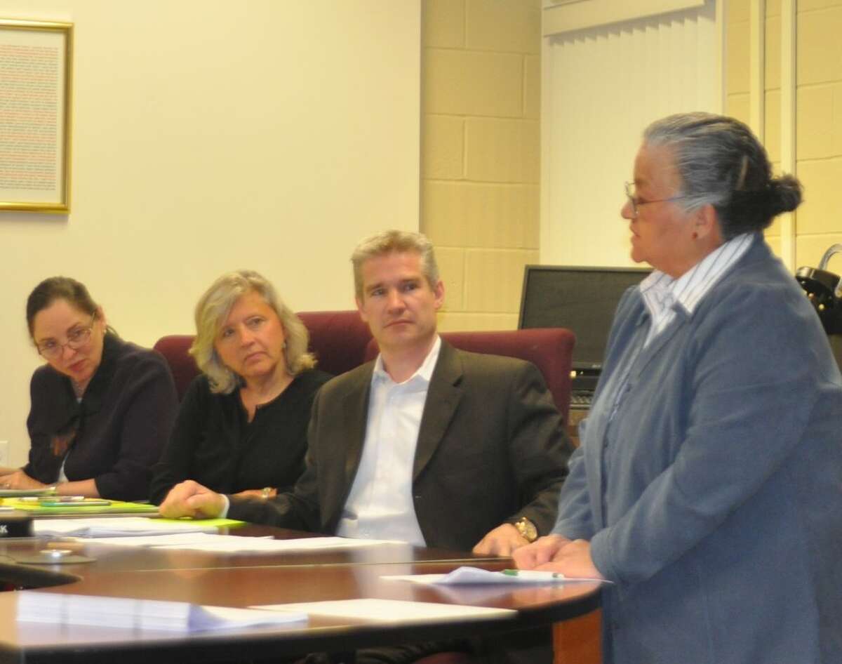 Ridgefield resident Cocco Barron addresses the Planning and Zoning Commission at Tuesday night's Town Plan hearing.