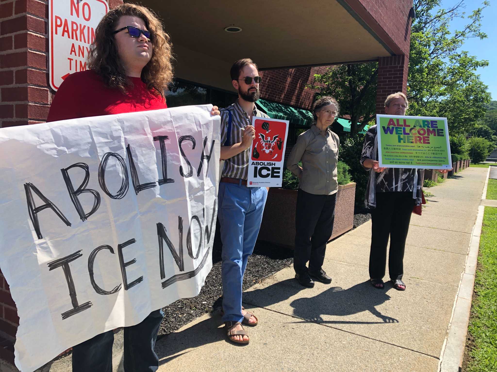 Migrant influx sparks questions about Rensselaer County, ICE program