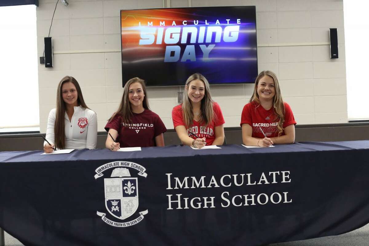 From left to right: Ridgefield residents Sophia Pilla, Maura Murphy, Anna Richards and Natalie Kennedy.