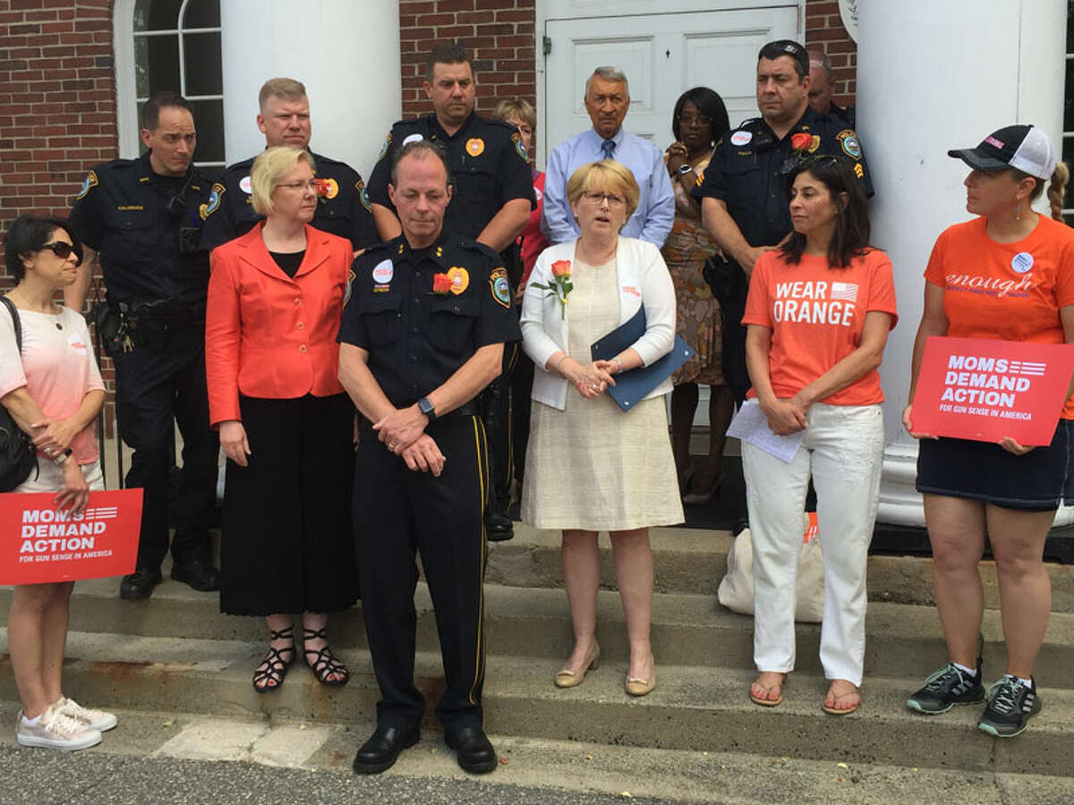 Wilton First Selectwoman Lynne Vanderslice issued a proclamation declaring Friday, June 7, National Gun Violence Awareness Day in Wilton. —Patricia Gay/Hearst Connecticut Media