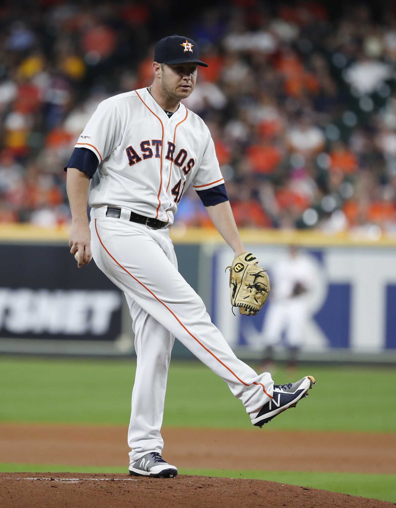 Astros bring Brad Peacock aboard to face Yankees in ALCS