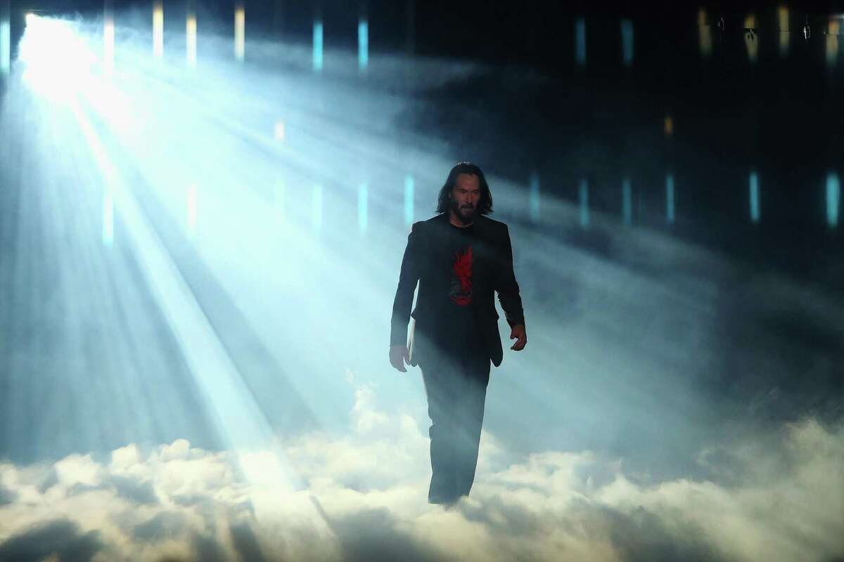 LOS ANGELES, CALIFORNIA - JUNE 09: Actor Keanu Reeves walks on stage to speak about "Cyberpunk 2077" from developer CD Projekt Red during the Xbox E3 2019 Briefing at The Microsoft Theater on June 09, 2019 in Los Angeles, California. (Photo by Christian Petersen/Getty Images)