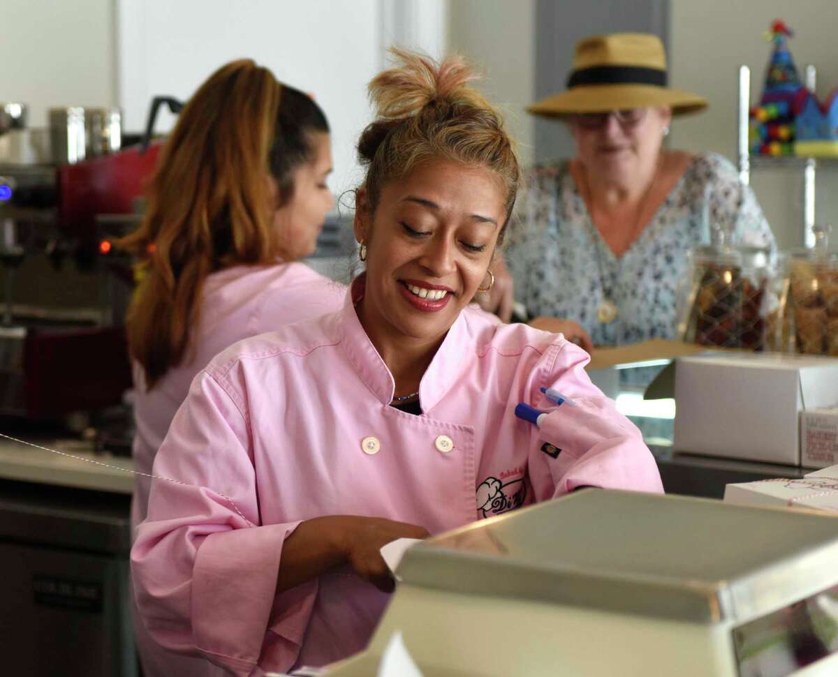 New location for a favorite pastry shop in Greenwich