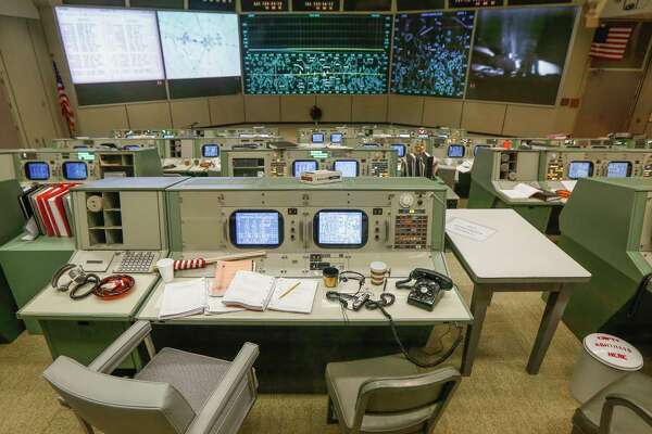 Step Back In Time Apollo Era Mission Control Room Newly Restored