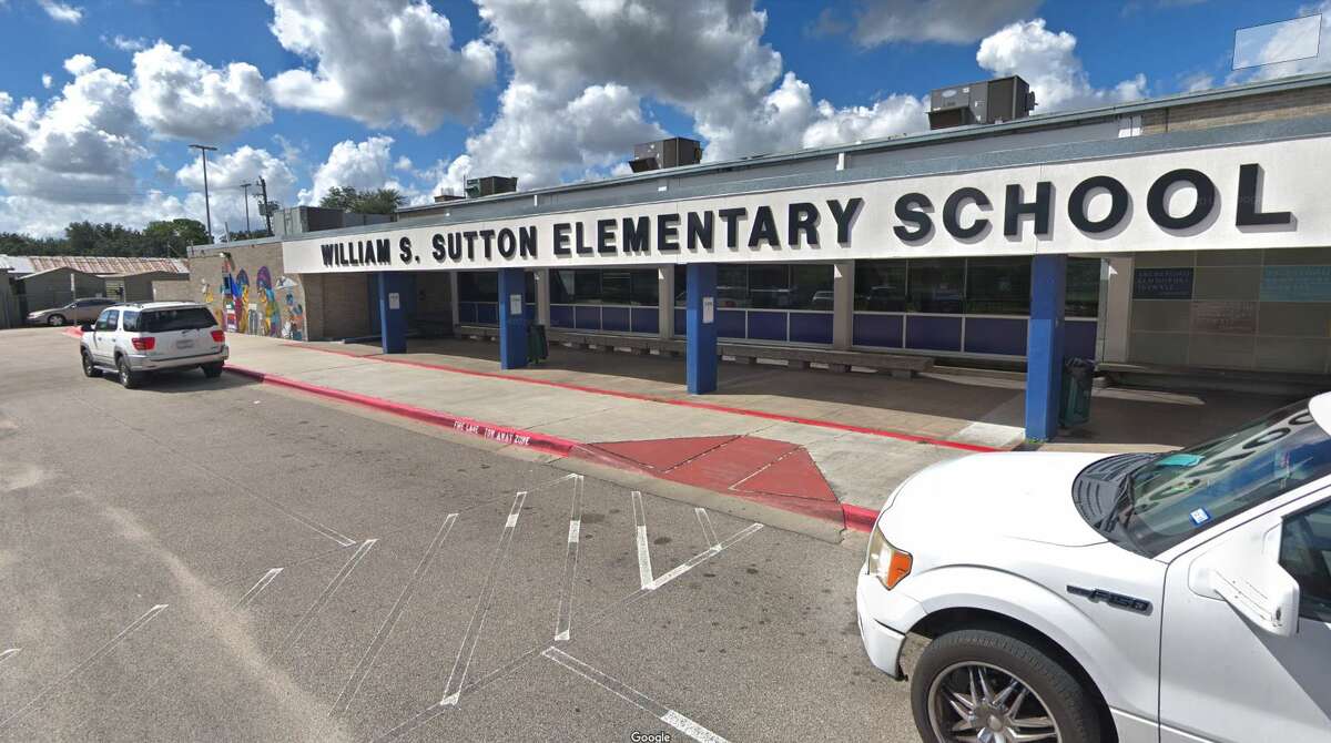 Part 4 Nearly 50 Houstonarea schools beat the odds and received top