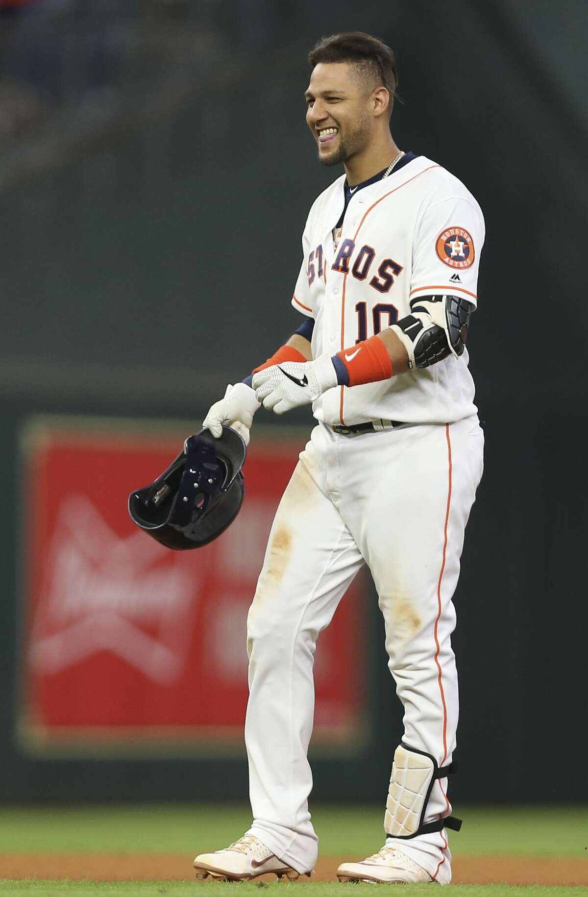 Yuli Gurriel Lifts Astros To 10th-inning Walkoff Win, Again