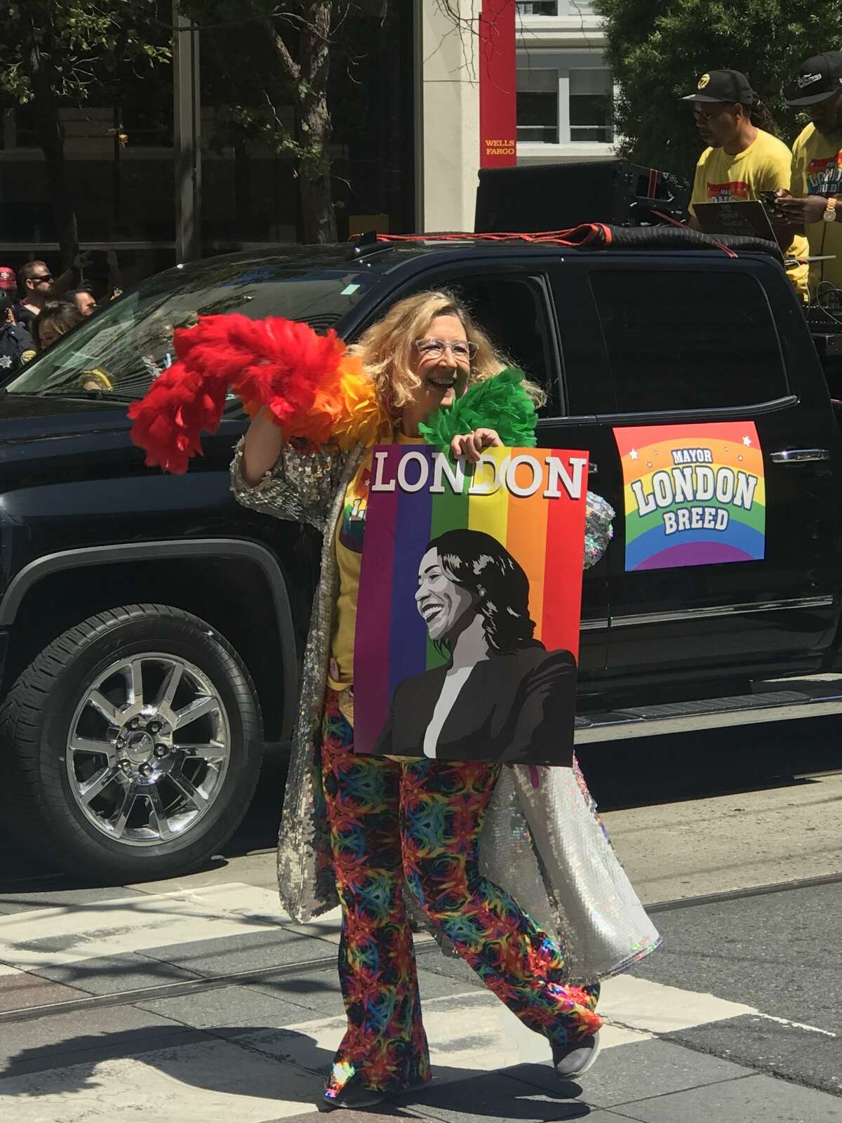 Sf Pride Parade 2019 The Most Colorful Costumes And Creative Signs 1092