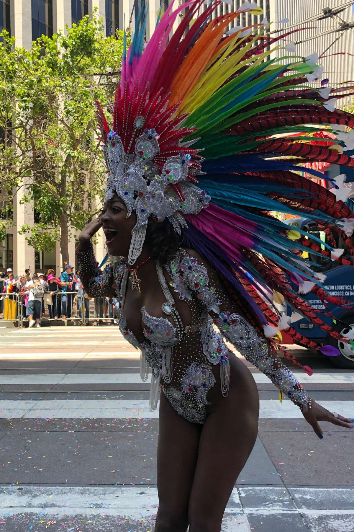 Sf Pride Parade The Most Colorful Costumes And Creative Signs