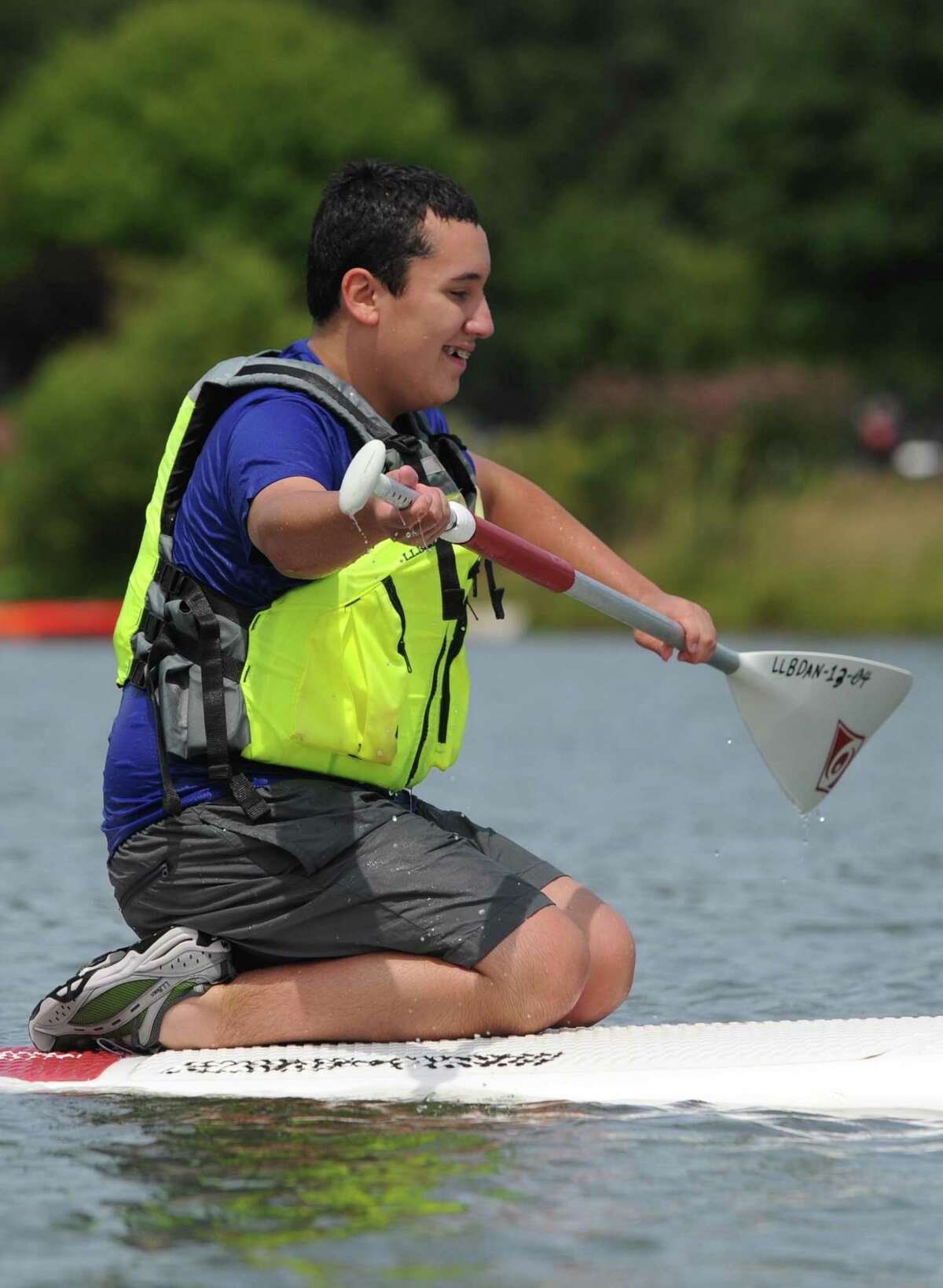 How to rent kayaks and paddleboards in Connecticut